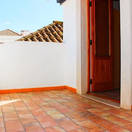 Lovely 4-Bed Town House In The Down Town Of Tavira Апартаменты *