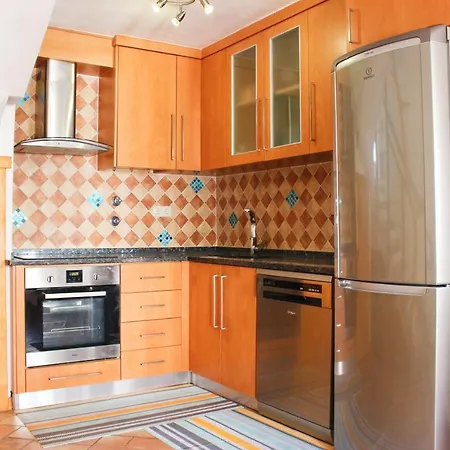 Lovely 4-Bed Town House In The Down Town Of Tavira Tavira