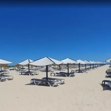 Appartamento Lovely 4-Bed Town House In The Down Town Of Tavira *